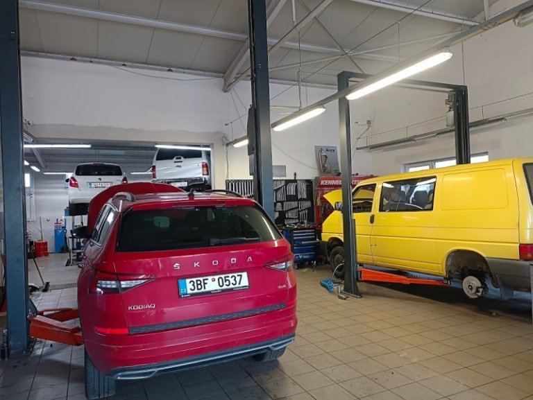 Autoservis Rosice- Autoservis Holoubek s.r.o.