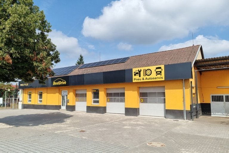 PNEU PLUS Hodonín