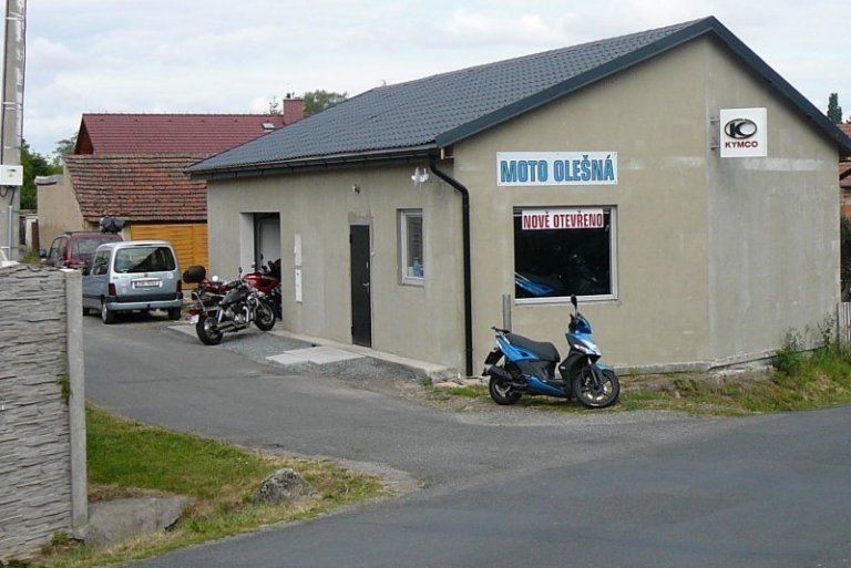 SERVIS Čtyřkolek , Motocyklů a pneuservis u JÉNI