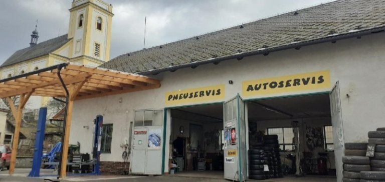 AutoServis-Pneuservis
