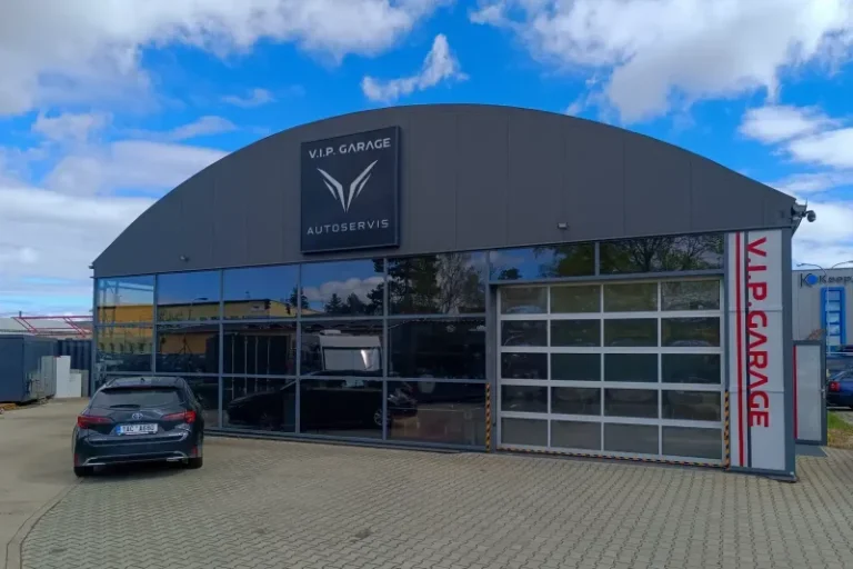 Autoservis a pneuservis VIP Garage