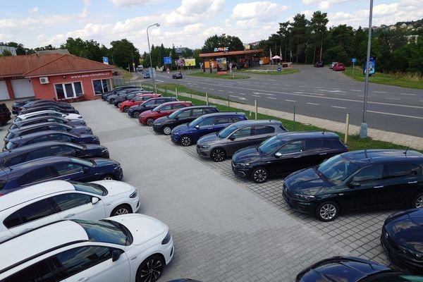 Autocentrum Mates Auto