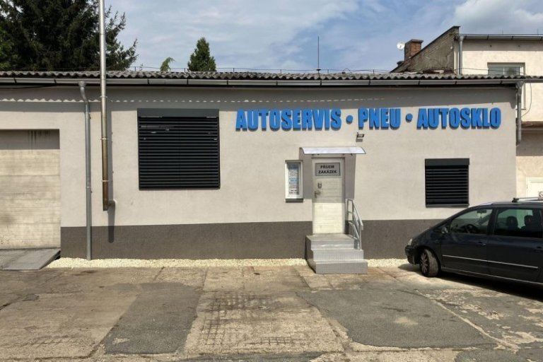 Autosklo MaJa