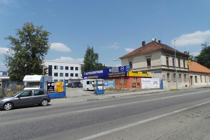 Pneuservis Autoservis u Malých