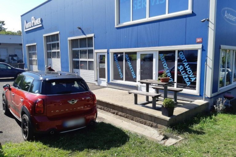 Auto Pánek