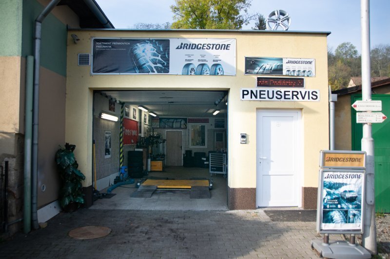 Nejlepší pneuservis v mém okolí v Dolní Bousov